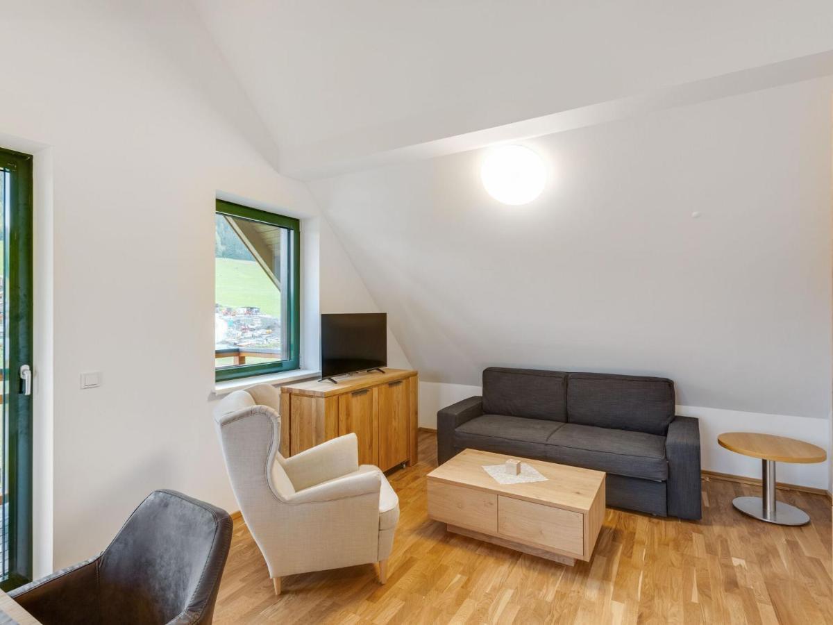 Apartment In Hohentauern Near Ski Area מראה חיצוני תמונה