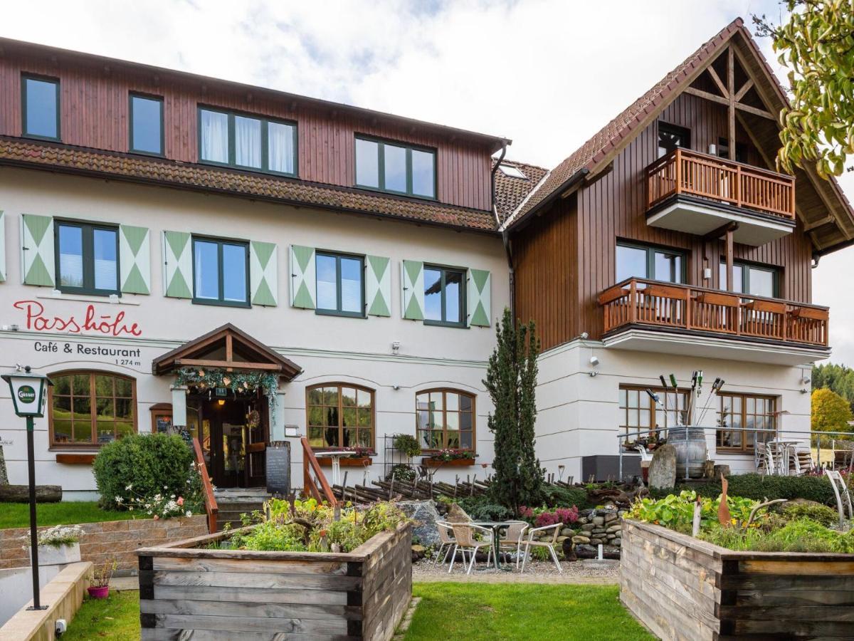 Apartment In Hohentauern Near Ski Area מראה חיצוני תמונה